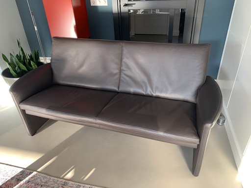 Leather sofa from Leolux Antipode