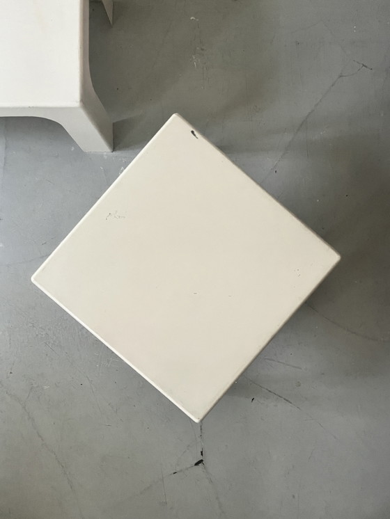 Image 1 of Mesa de centro de plástico blanco de la era espacial, década de 1970