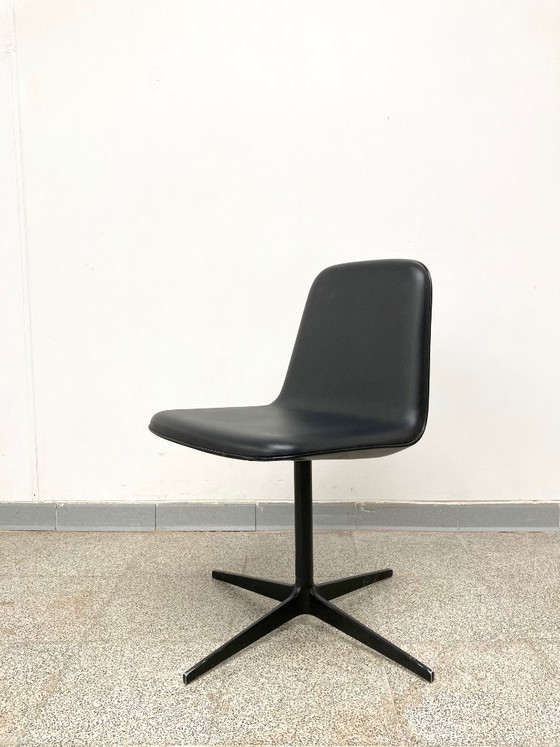 Image 1 of 4 sedie girevoli/sedie da pranzo di design in MDF, Italia