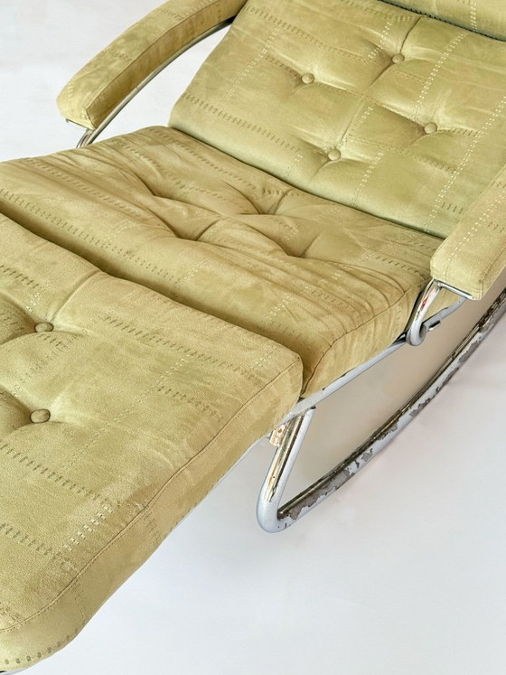 Image 1 of Vintage 1970s recliner with distinctive tubular steel construction