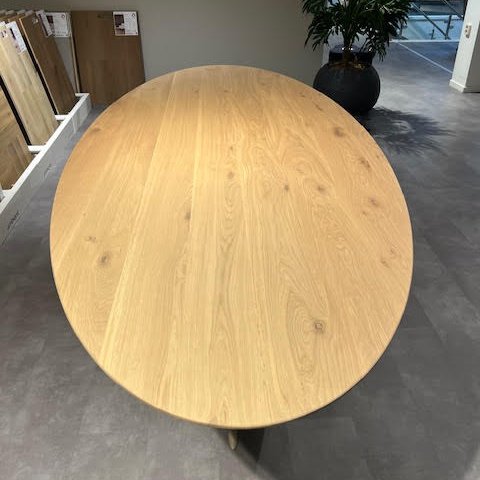 Image 1 of Tavolo da pranzo Cavoli