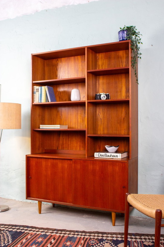 Image 1 of Vintage teakhouten hoge boekenkast, dressoir, ladekast, midden 20e eeuw