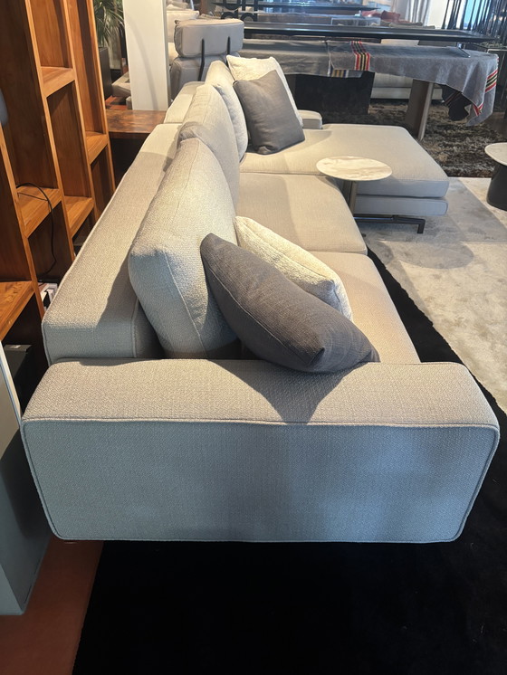 Image 1 of Minotti Sherman sofá esquinero 106x350x142cm en tejido Norton