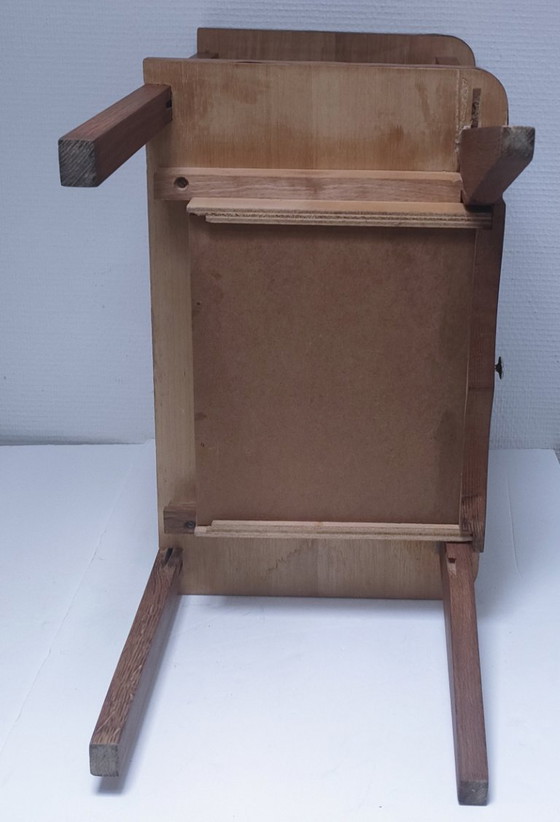 Image 1 of comodino vintage in legno con rinforzi incrociati