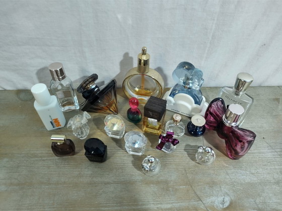 Image 1 of Frascos de perfume