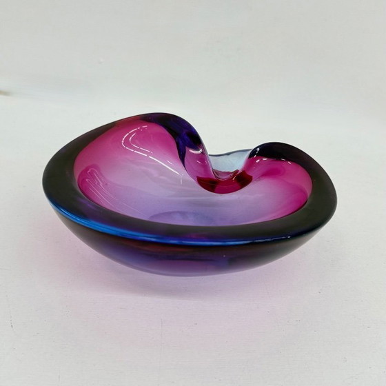 Image 1 of Set of 3 murano summerso pink glass bowls , 1970s