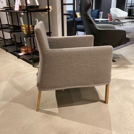 Image 1 of ETICHETTA Poltrona Coppola