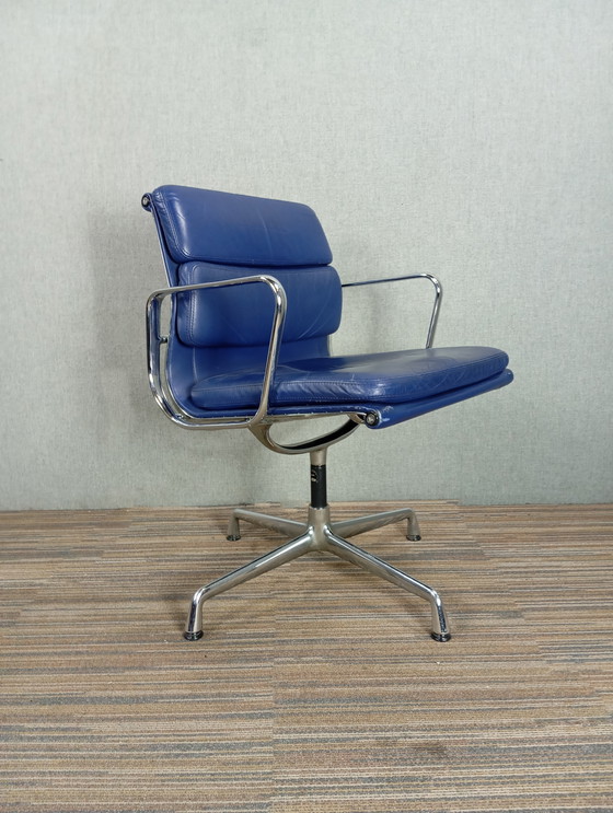 Image 1 of 1X Vitra Soft Pad Chair Ea 208