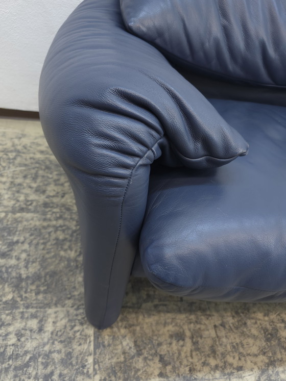 Image 1 of Cassina Maralunga Two-Seater Blue Designer Sofa Leather Sofa Couch Magistretti