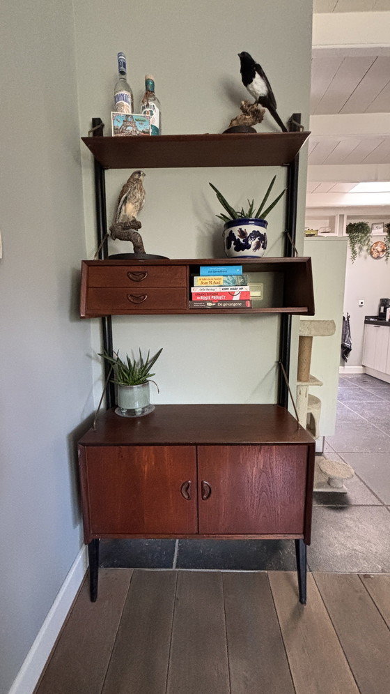 Image 1 of Vintage Webe Wandmeubel Kast Dressoir Louis van Teeffelen