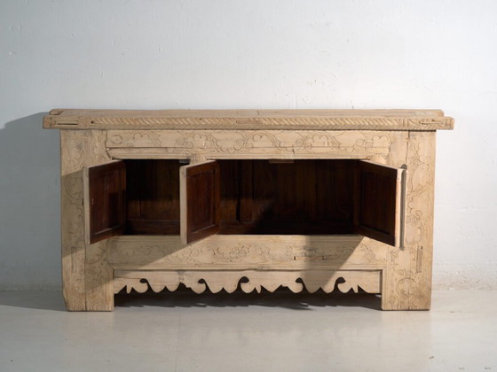 Antique carved sideboard in fir wood – China, circa 1930 (photo 40 of 40)