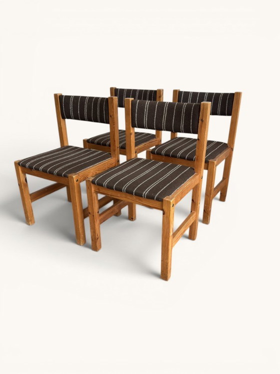 Set aus 4 dänischen Esszimmerstühlen mit braun gestreiftem Bezug – Textile, Wood (photo 6 of 8)