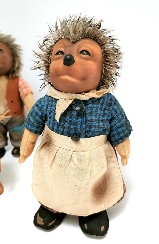 Image 1 of hedgehog family by Steiff