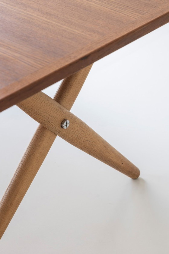 Image 1 of Seltener Hans Wegner 'Sawbuck' Tisch, DK 1960er