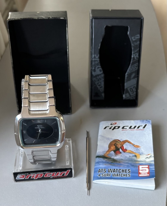 Orologio al Quarzo Vintage Rip Curl SSS Alibi 17508 ‘Black’ – rib curl, Regali, rvs (photo 4 of 10)