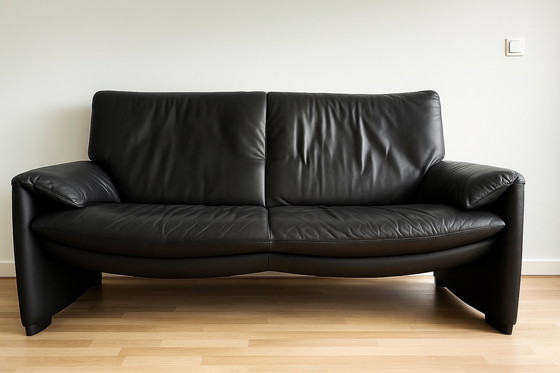 Image 1 of Pair of Leolux Sofas – Collectible Dutch Design – 1990s