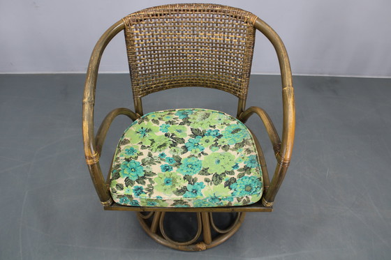 Image 1 of 1980er Set aus vier Rattansesseln mit Stoffpolstern