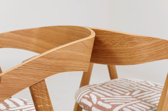 Image 1 of Handcrafted solid oak dining chairs sculpture Scandinavian modern design 