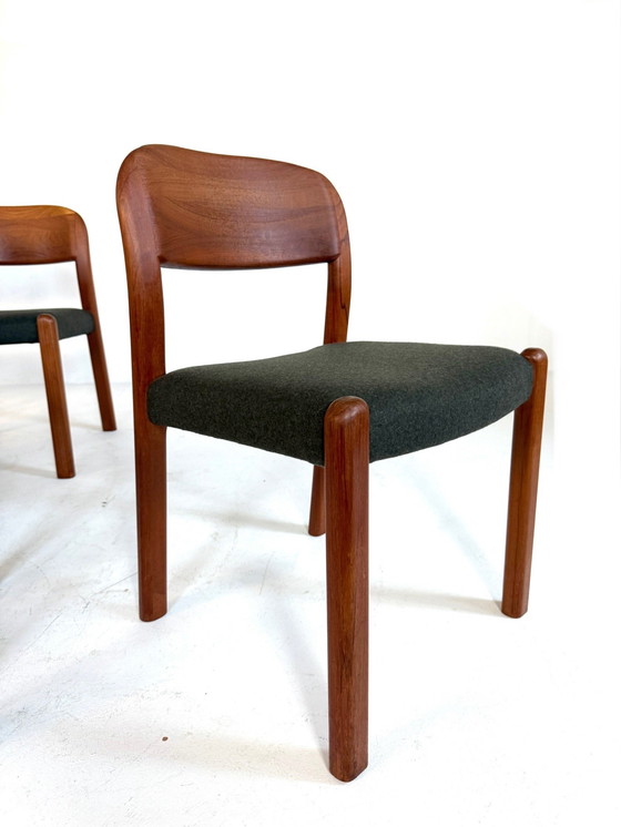 Image 1 of 6 sedie da pranzo danesi restaurate, EMC Møbler '80