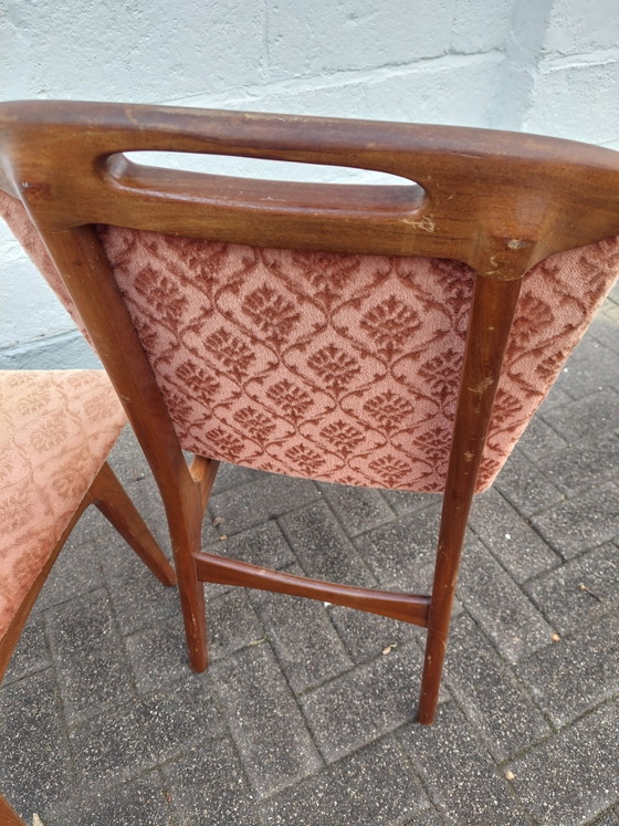 Louis van Teeffelen Stoelen – Eetkamerstoelen, Velvet, Wood (photo 7 of 11)