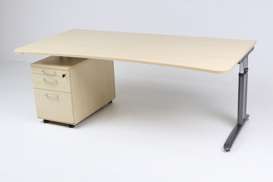 Image 1 of Scrivania di design Sedus