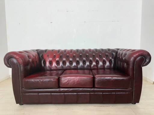 Canapé anglais Chesterfield 3 places vintage