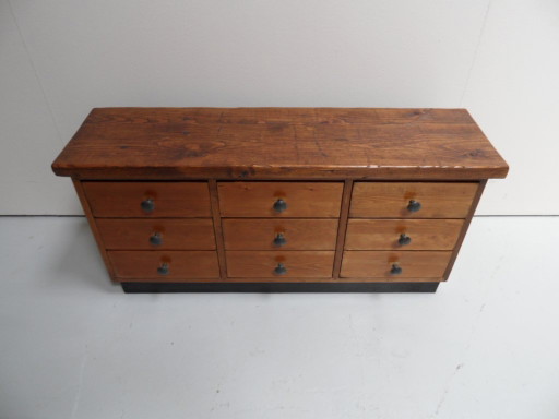 Commode brutaliste vintage – ladekasten, Wood (photo 2 of 10)
