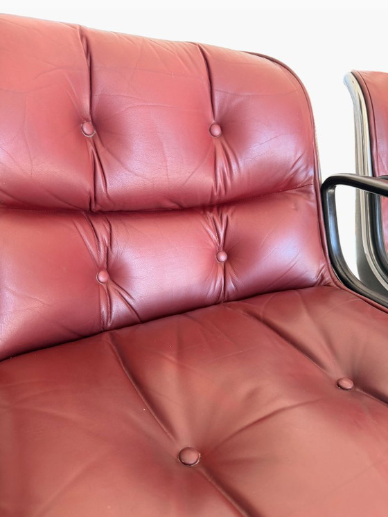 Paire de Fauteuils Executive Charles Pollock Knoll Cuir Bordeaux – Leather (photo 9 of 11)