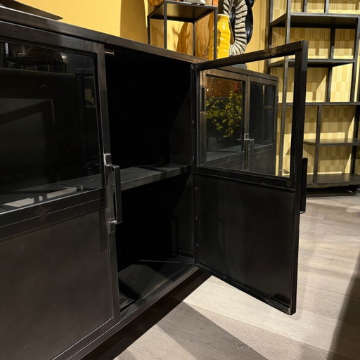 Carpino - 4 Door - Black Metal/Glass – Pronto Wonen, dressoirs, Murano Glass (photo 2 of 3)