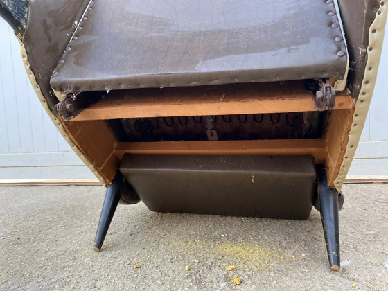 Image 1 of Fauteuil lounge inclinable repose pied simili cuir skai vintage 50