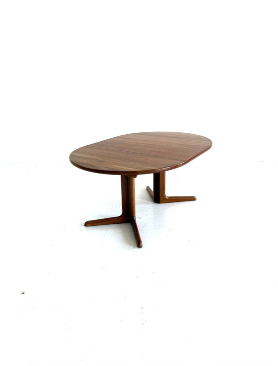 Table à manger extensible vintage, Skovby Møbelfabrik '60 – Tables de salle à manger, Wood, Metal (photo 5 of 13)