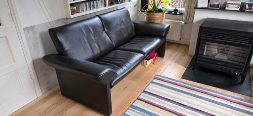 Dark brown leather 2-seater sofa De Sede