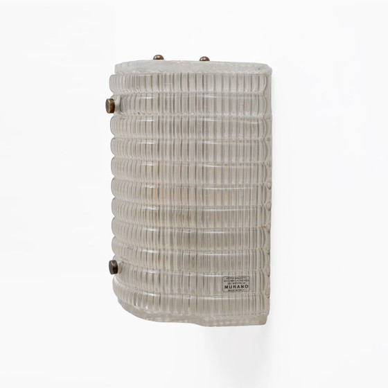 Image 1 of Set van twee wandlampen van Murano-glas met geribbelde textuur.