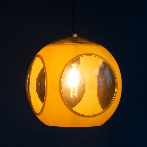 Image 1 of Gele, massieve insectenoog, ruimtetijdperk hanglamp
