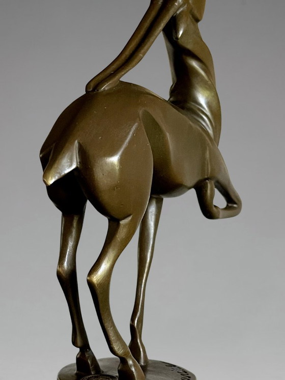 Image 1 of Escultura de antílope Art Déco en bronce patinado, inspirada en Marcel Bouraine, con base de mármol negro – 22 cm