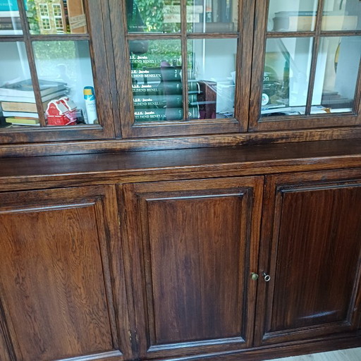 Libreria o credenza in rovere in vendita.