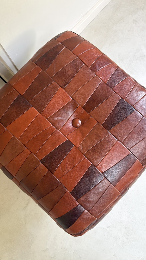 Image 1 of Vintage patchwork leren poef