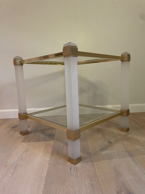 Image 1 of Table d'appoint Pierre Vandel – Paris | Pieds en verre mat | Années 1980