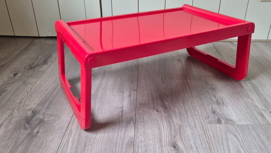 Image 1 of Vintage kunststof Guzzini dienblad tafeltje, model JOLLY.