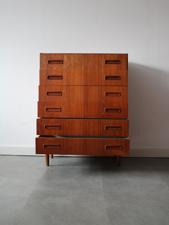 Image 1 of Cassettiera danese vintage in teak