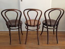 Ensemble de 3 chaises viennoises anciennes en bois courbé – vers 1900 – J. & J. Kohn