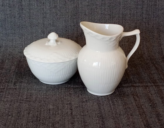 Zuccheriera con coperchio e Lattiera Royal Copenhagen 'White Fluted Half Lace' – Stoviglie, Porcellana (photo 15 of 22)