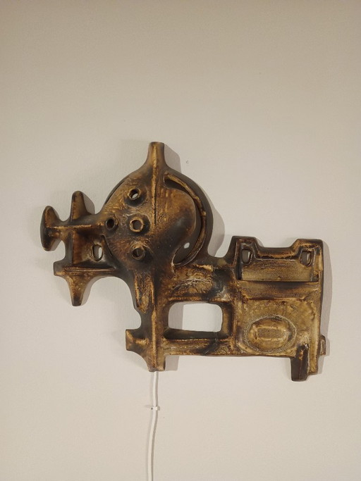 Lampada da parete in ceramica brutalista anni '70