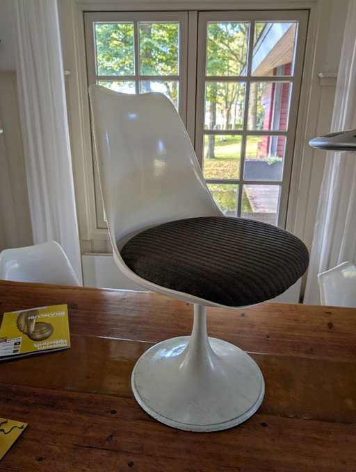 6 sedie Tulip originali di Saarinen