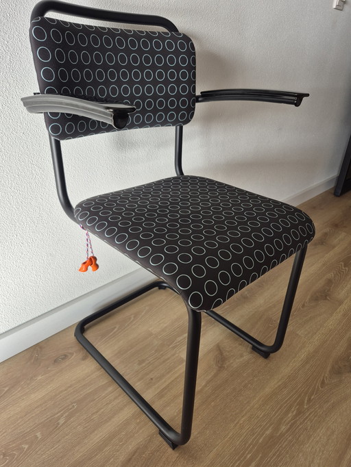 Gispen 101XL and 201XL black frame