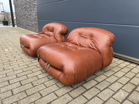 Image 1 of Cassina Soriana original de los años 70 de 4 plazas + 2x1 plazas Tobia & Afra Scarpa en cuero coñac