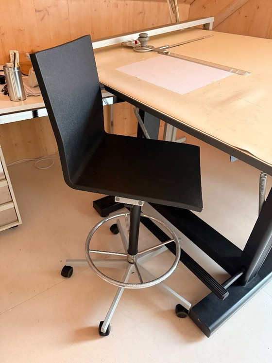 Image 1 of Vitra. 04 Counter chair Maarten van Severen