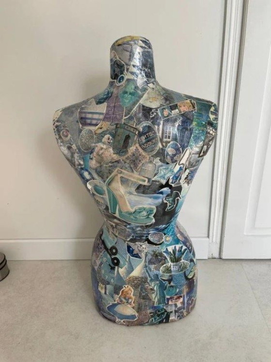 Female Bust / Mannequin – Decorative Objects, Paper, Plastic (photo 4 of 11)