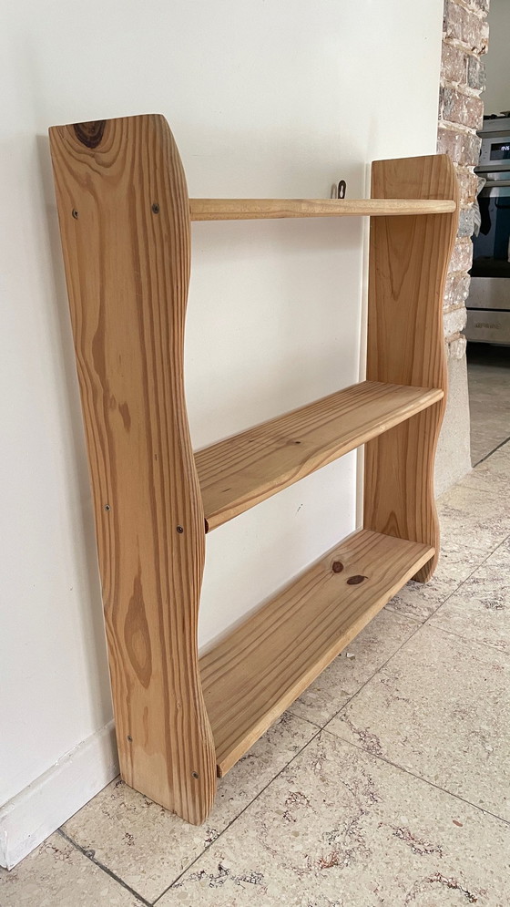 Image 1 of Scaffale vintage in legno grezzo a 3 ripiani