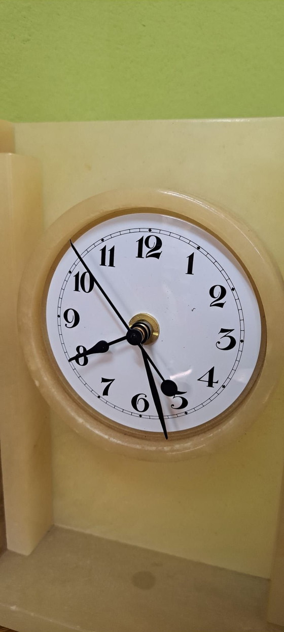 Pendule de table en albâtre, Porcelaine, Pierre, Beige (photo 5 sur 5)